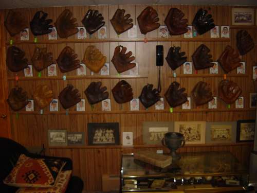 Mike Ellis Display Old 11